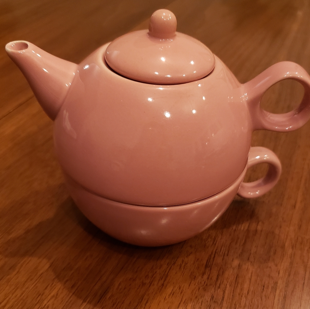 Dusty Pink/Mauve Teapot & Teacup in 1 - Picture 3 of 9